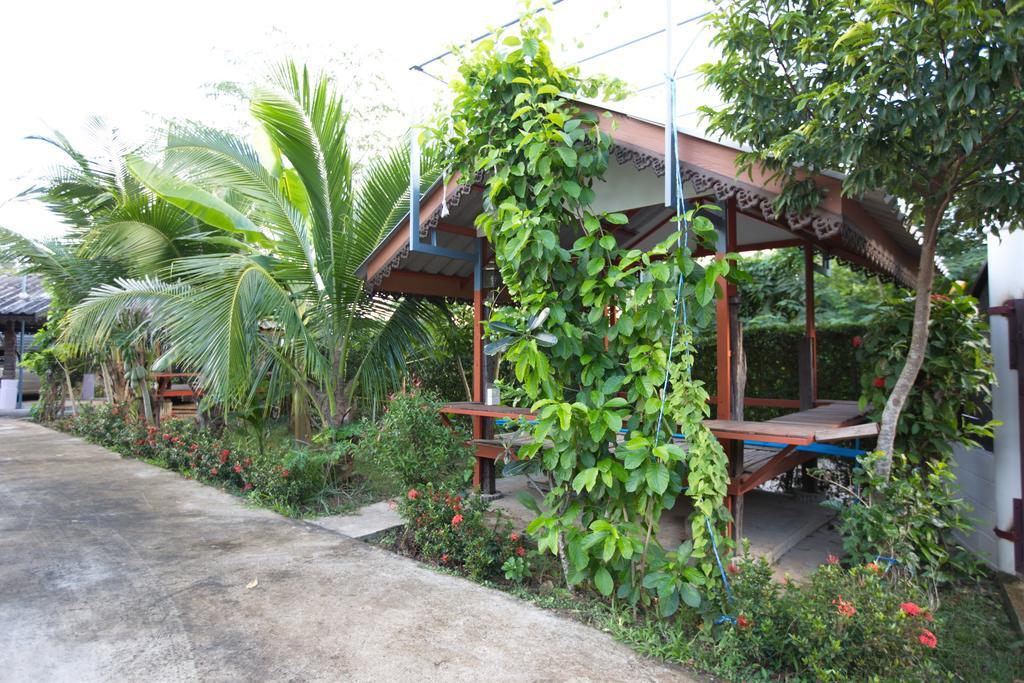 Hora Home Lampang Zewnętrze zdjęcie