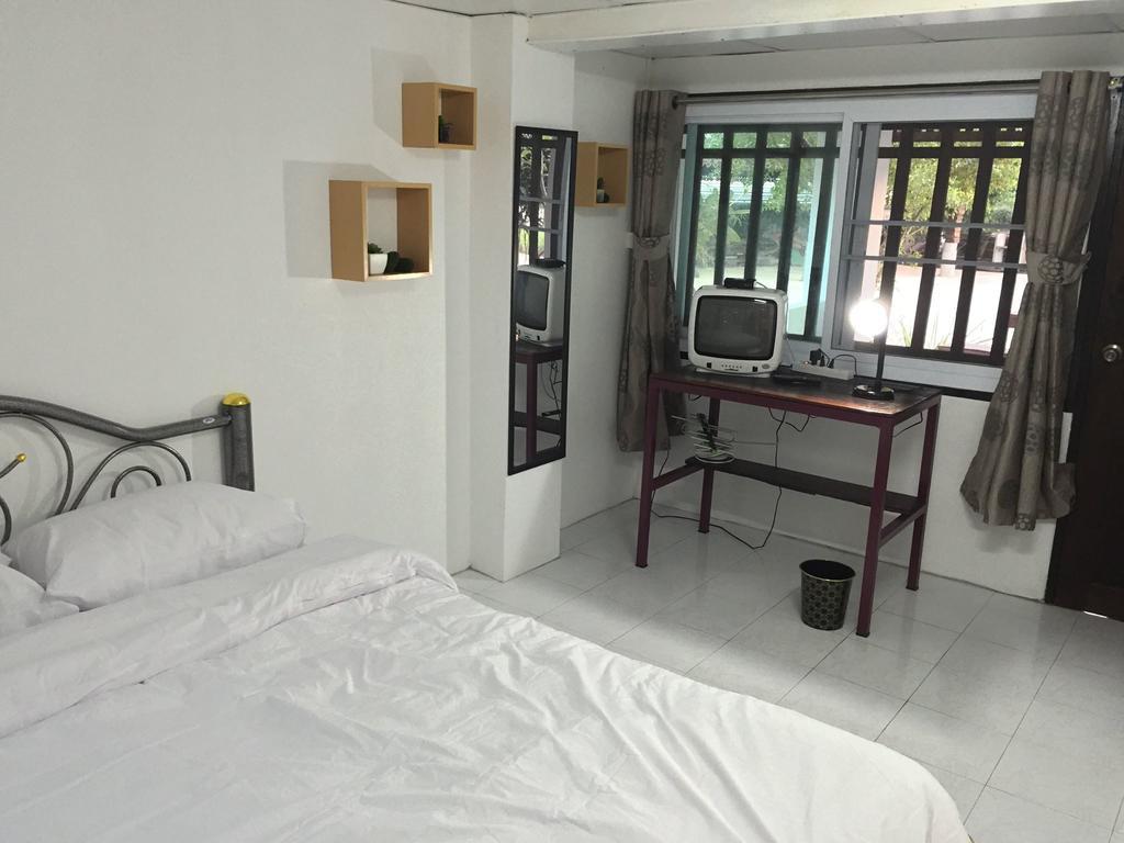 Hora Home Lampang Zewnętrze zdjęcie